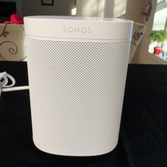 Sonos One, S2 WIFI Wireless Smart Speaker W/Alexa - Picture 6 of 8
